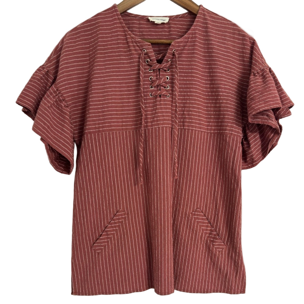 Hidden Alley Women’s Maroon & White Striped Shirt w/ Lace Up Front Shirt Medium